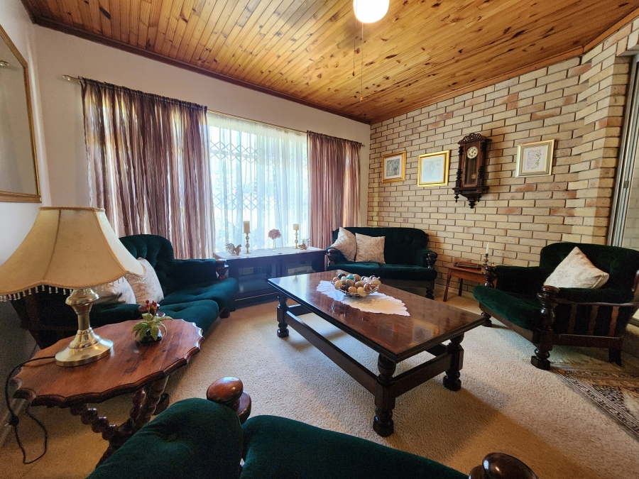 4 Bedroom Property for Sale in Riebeeckstad Free State